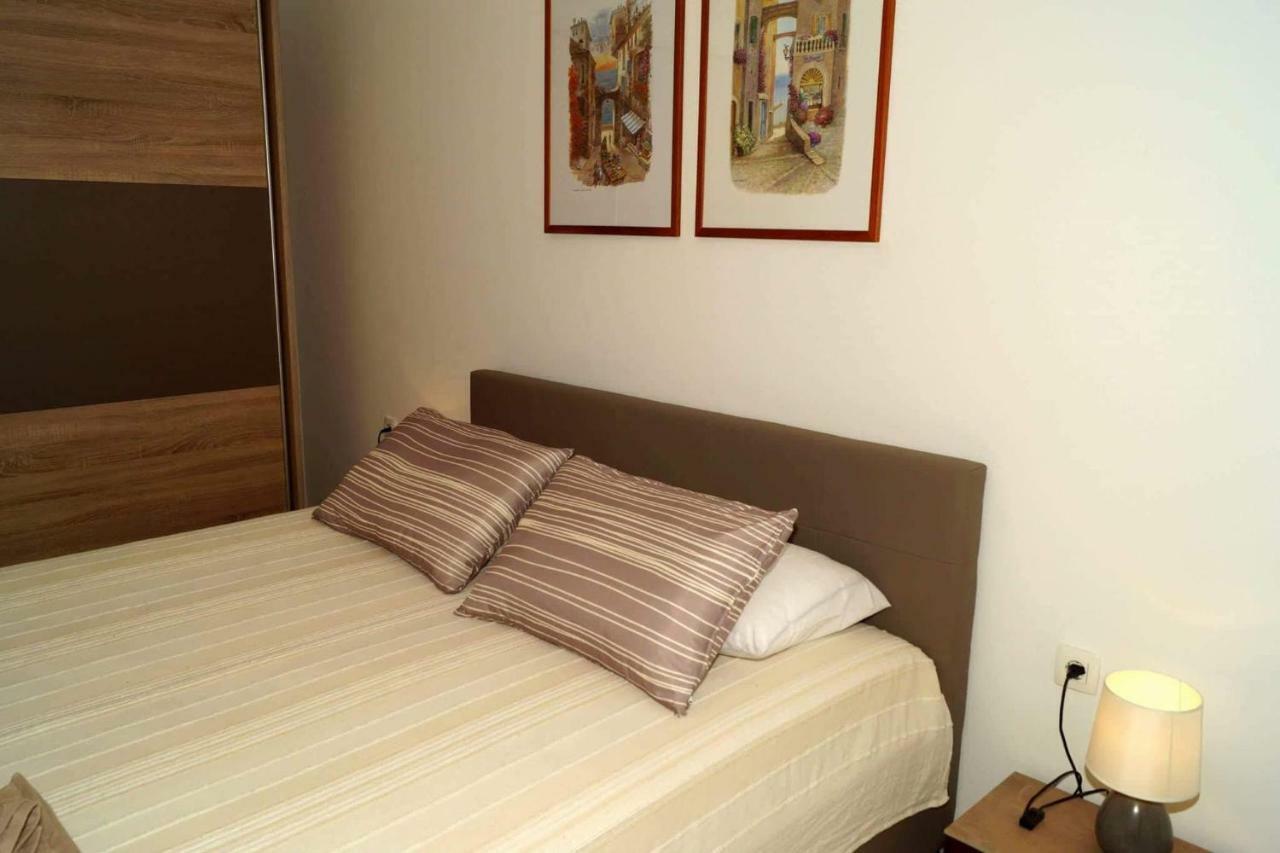 Apartmán Apartman Eric Pula Exteriér fotografie